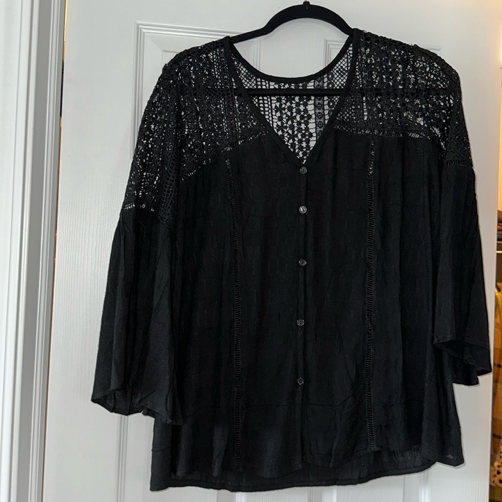 Size small New without tags Black boho top or blouse.